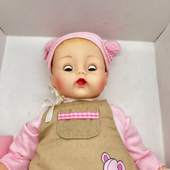 Madame Alexander BEARS AND BOWS Huggable Huggums 50630 Doll 12" - Picture 10 of 13